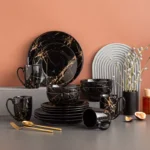 Set de vaisselle 16p Nuit Royale